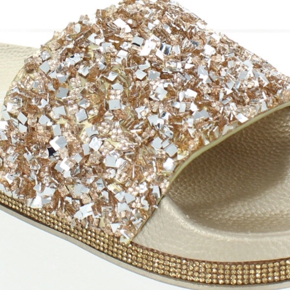 GOLD SLIDES DRIPPING IN SPARKLING SHOES - Picture 2 of 7